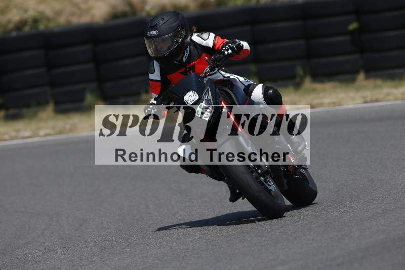Archiv-2023/28 05.06.2023 Moto Club Anneau du Rhin/blanc-novice/38